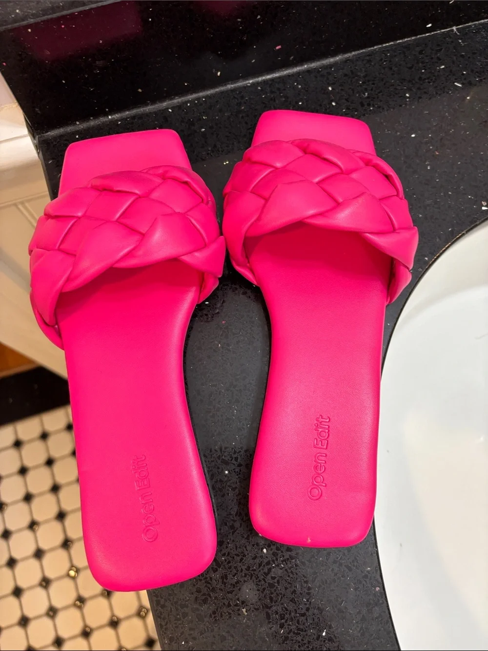 NWOT Braided Slide Mules in Hot Pink - Picture 5 of 7